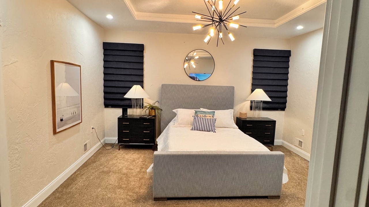 Photo of Bedroom in Roscoe