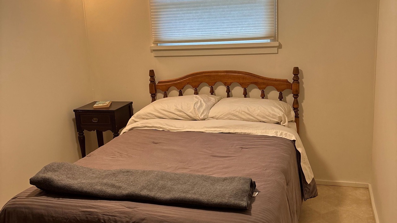 Photo of Bedroom in Brimfield