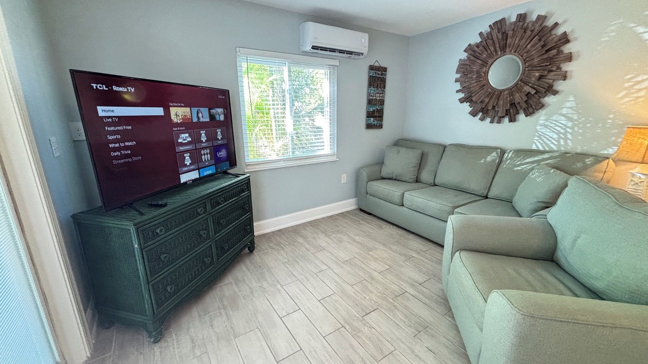 Photo of Livingroom in Bonita Shores