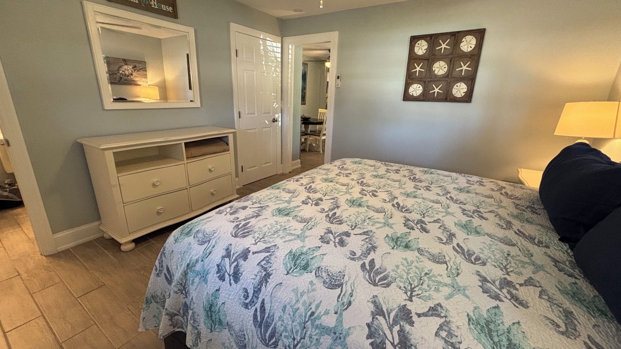 Photo of Bedroom in Bonita Shores