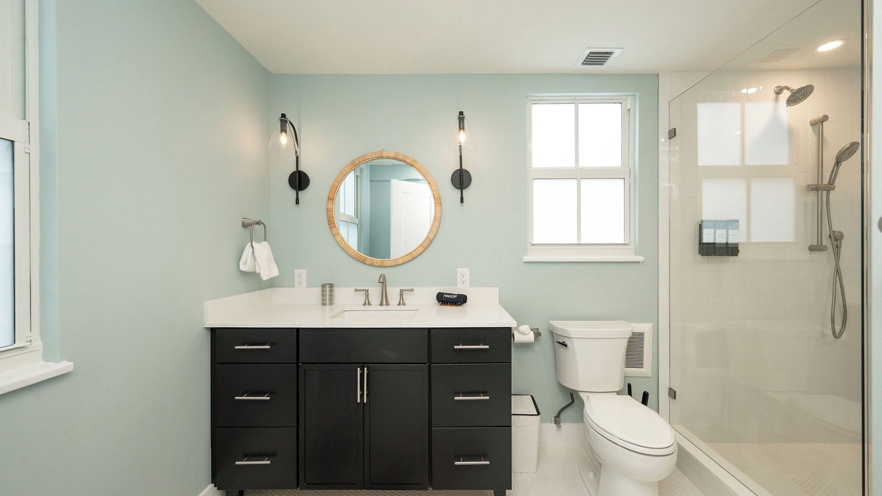 Photo of Bathroom in Historic Seaport