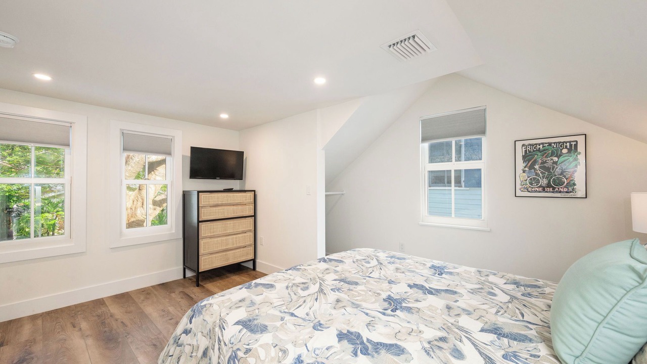 Photo of Bedroom in Historic Seaport