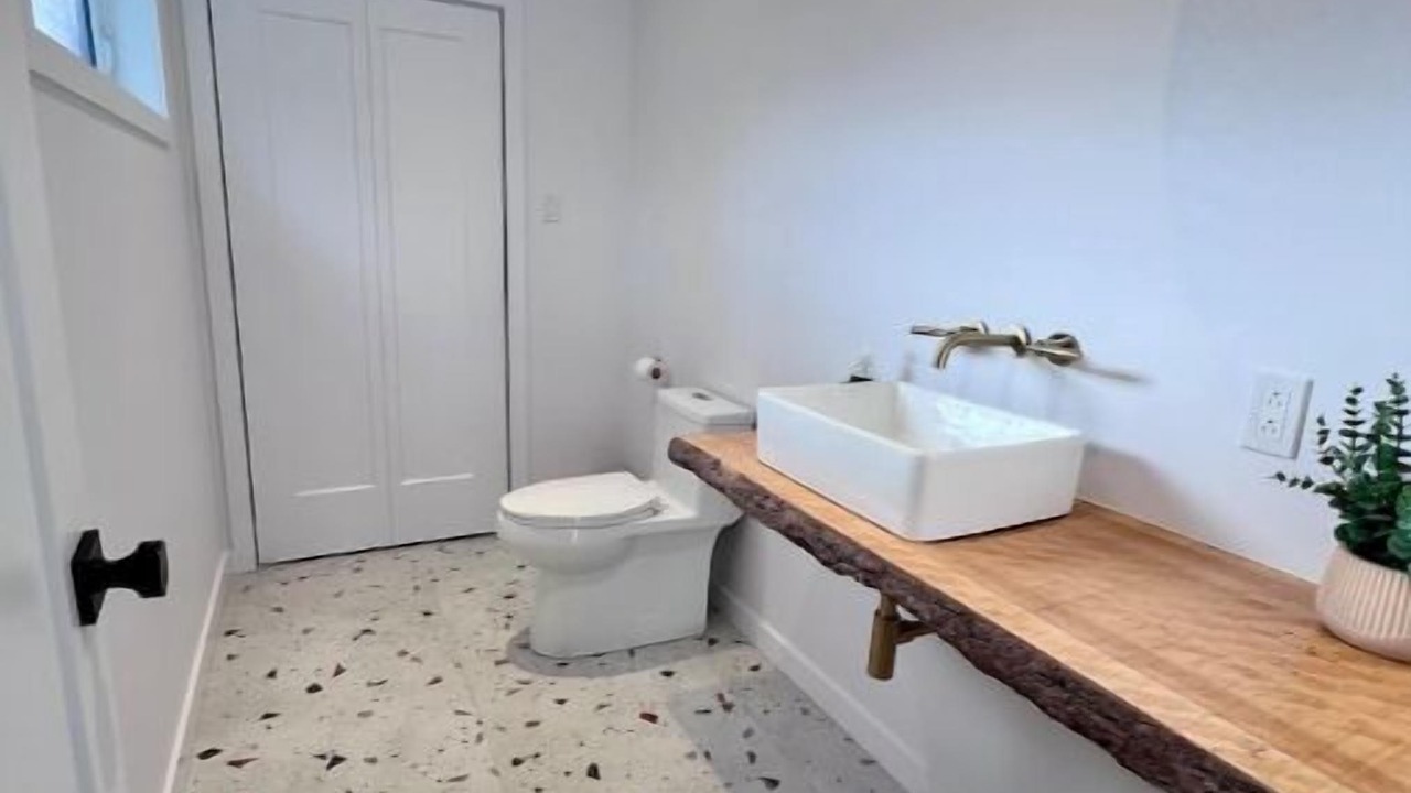 Photo of Bathroom in Saint Zenon