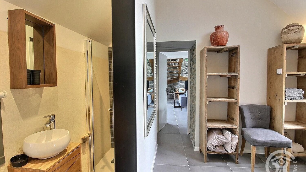 Photo of Bathroom in Pleubian