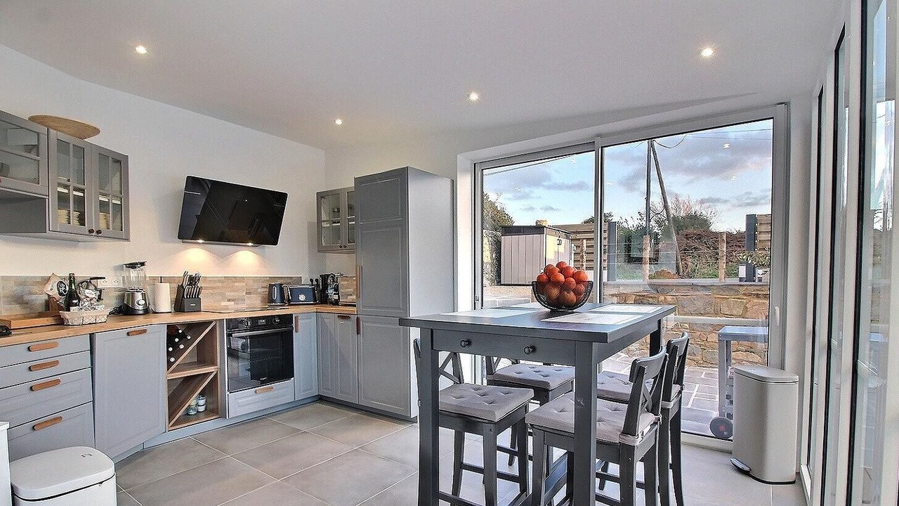 Photo of Kitchen in Pleubian