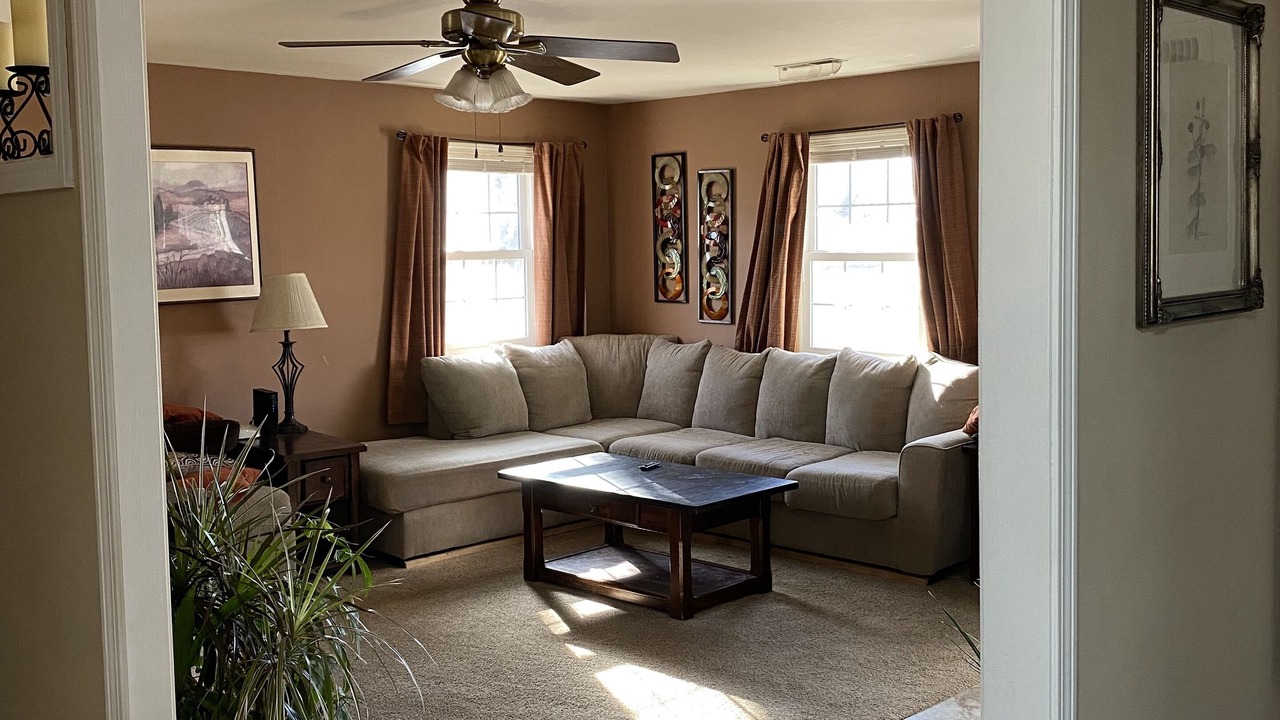 Photo of Livingroom in Independence
