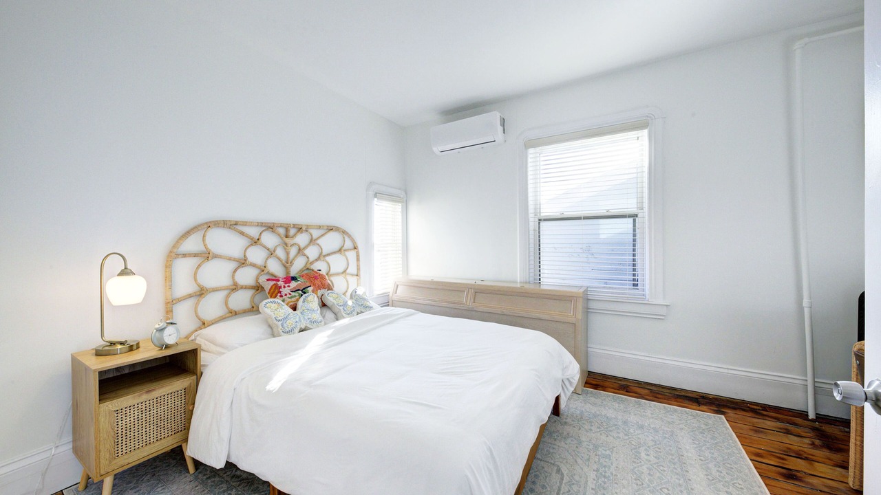 Photo of Bedroom in Detroit