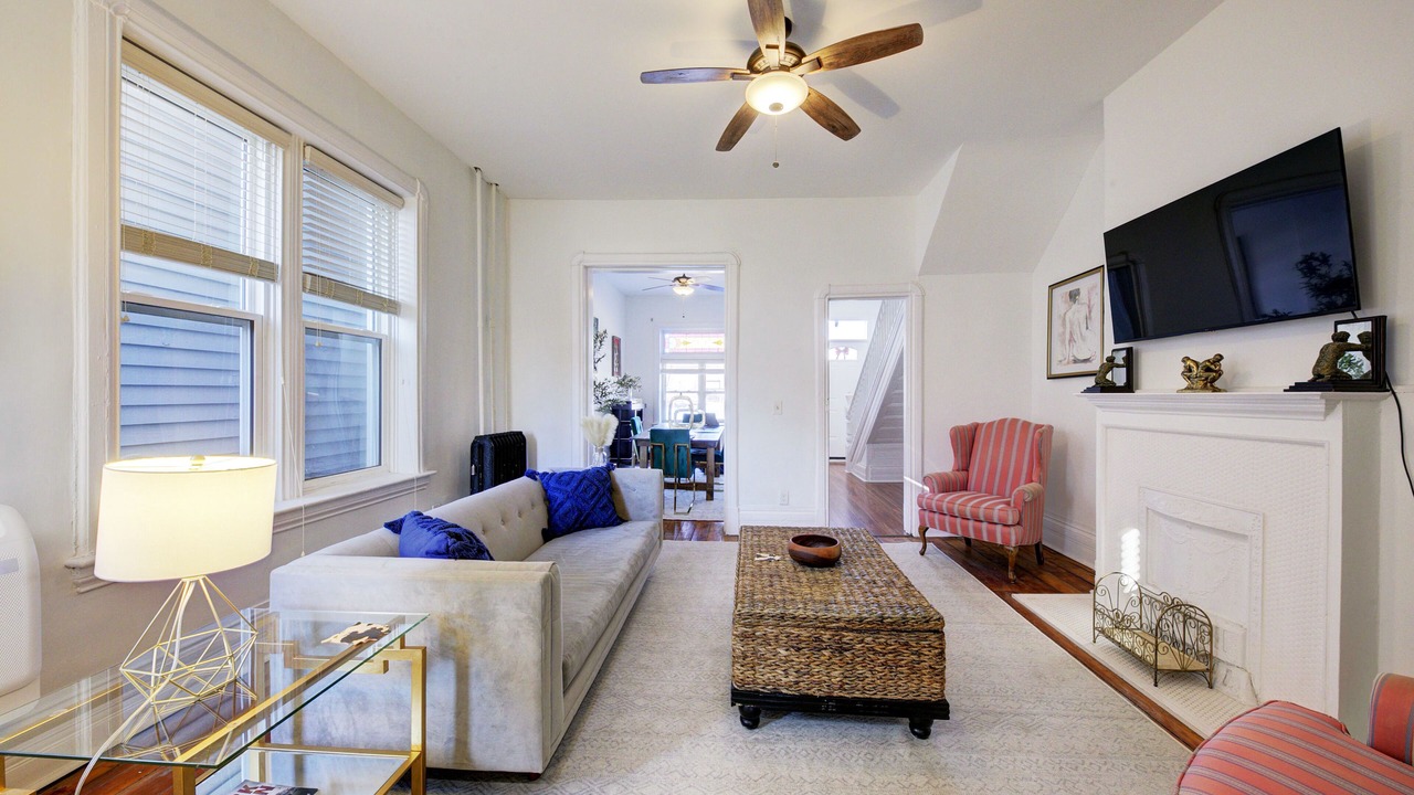 Photo of Livingroom in Detroit