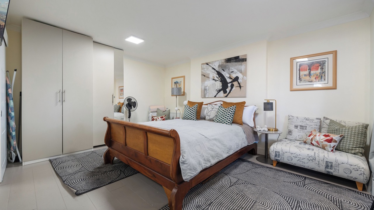 Photo of Bedroom in North Acton