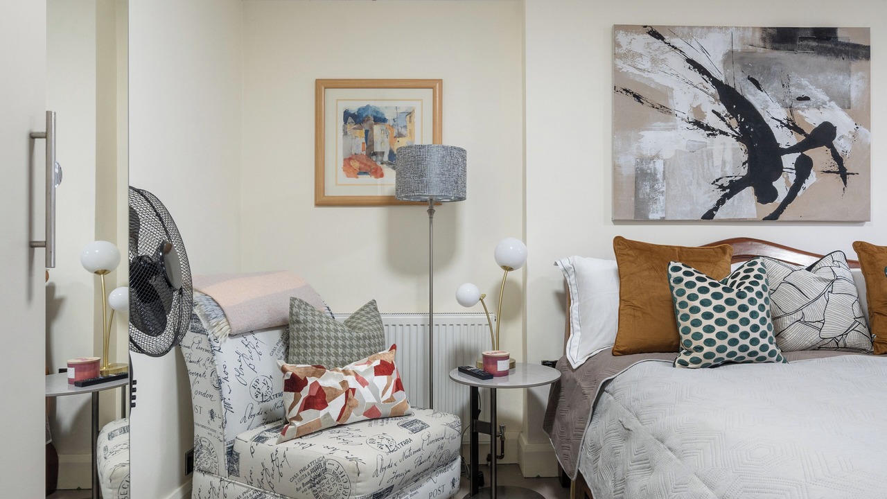 Photo of Bedroom in North Acton