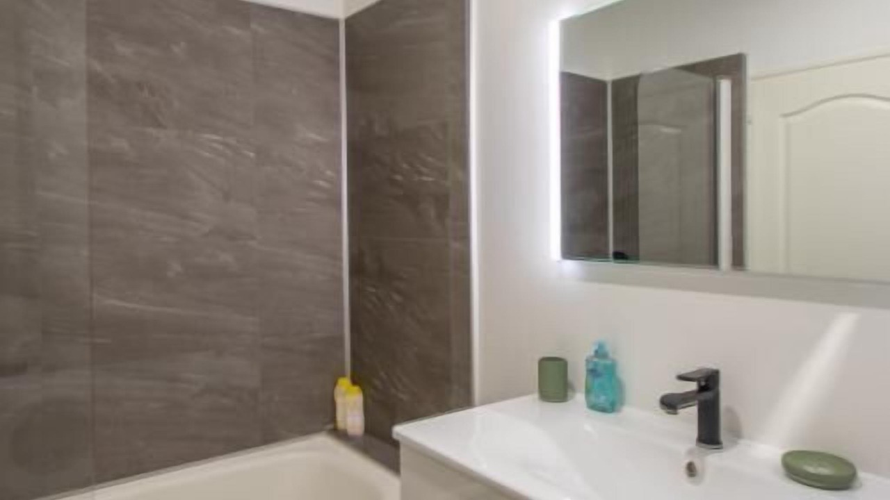 Photo of Bathroom in Amboise