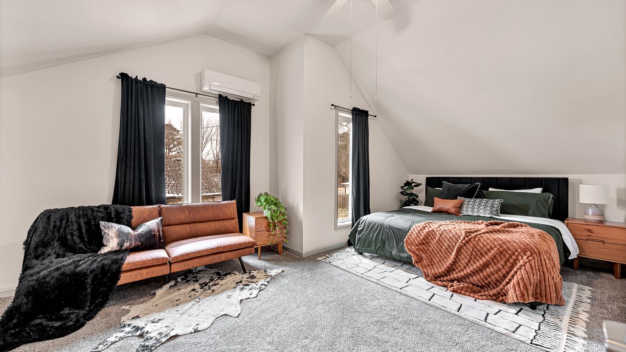 Photo of Bedroom in Downtown