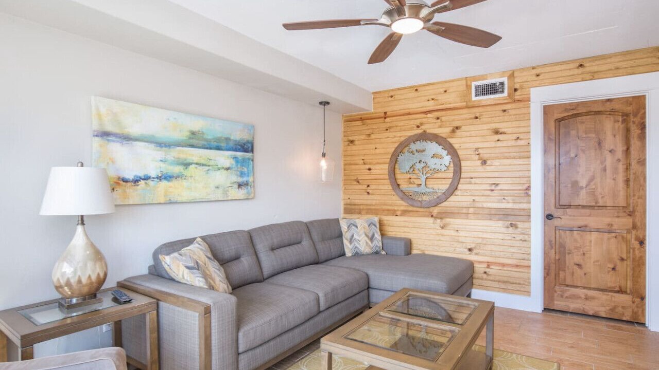 Photo of Livingroom in Dripping Springs