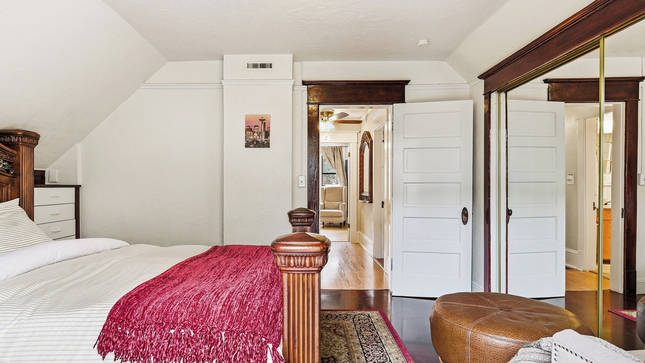 Photo of Bedroom in Fremont