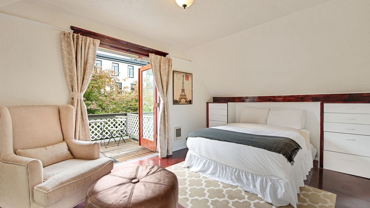 Photo of Bedroom in Fremont