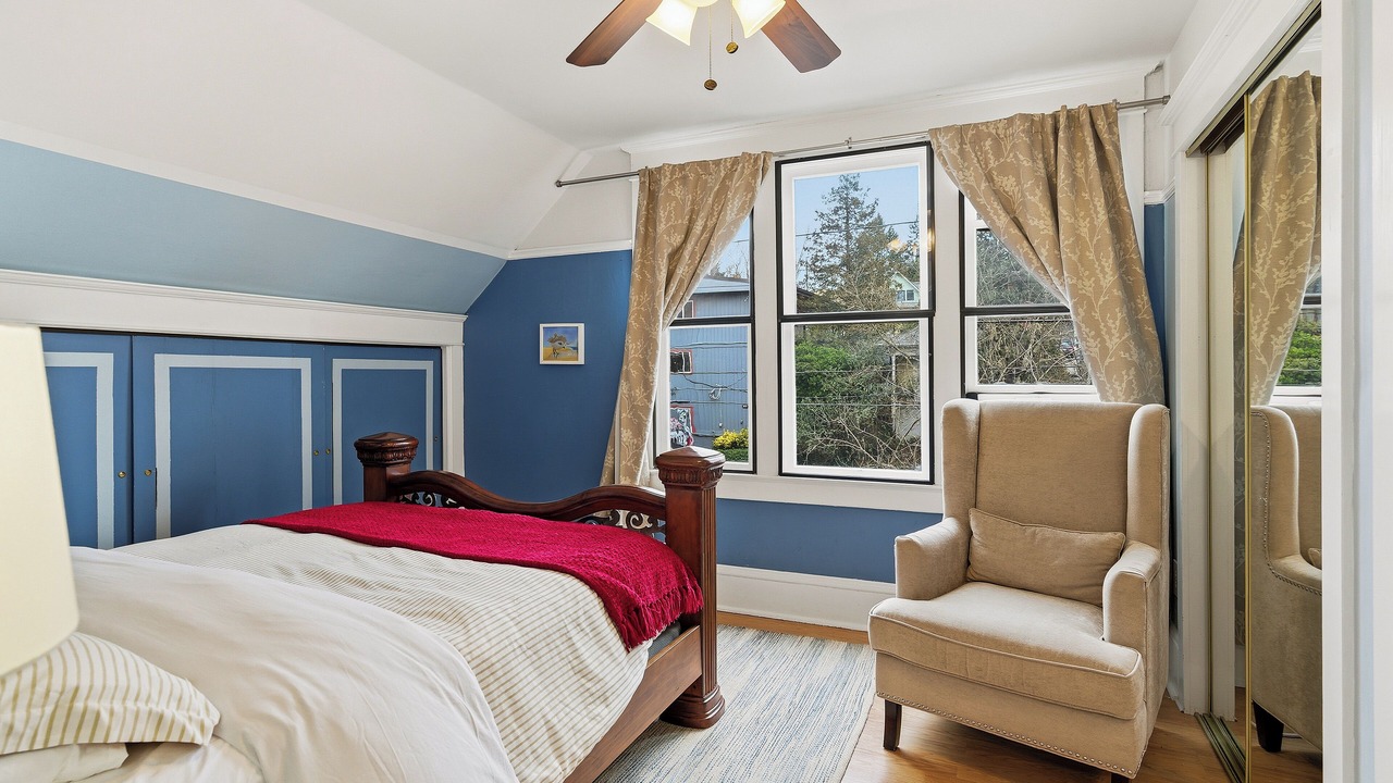 Photo of Bedroom in Fremont