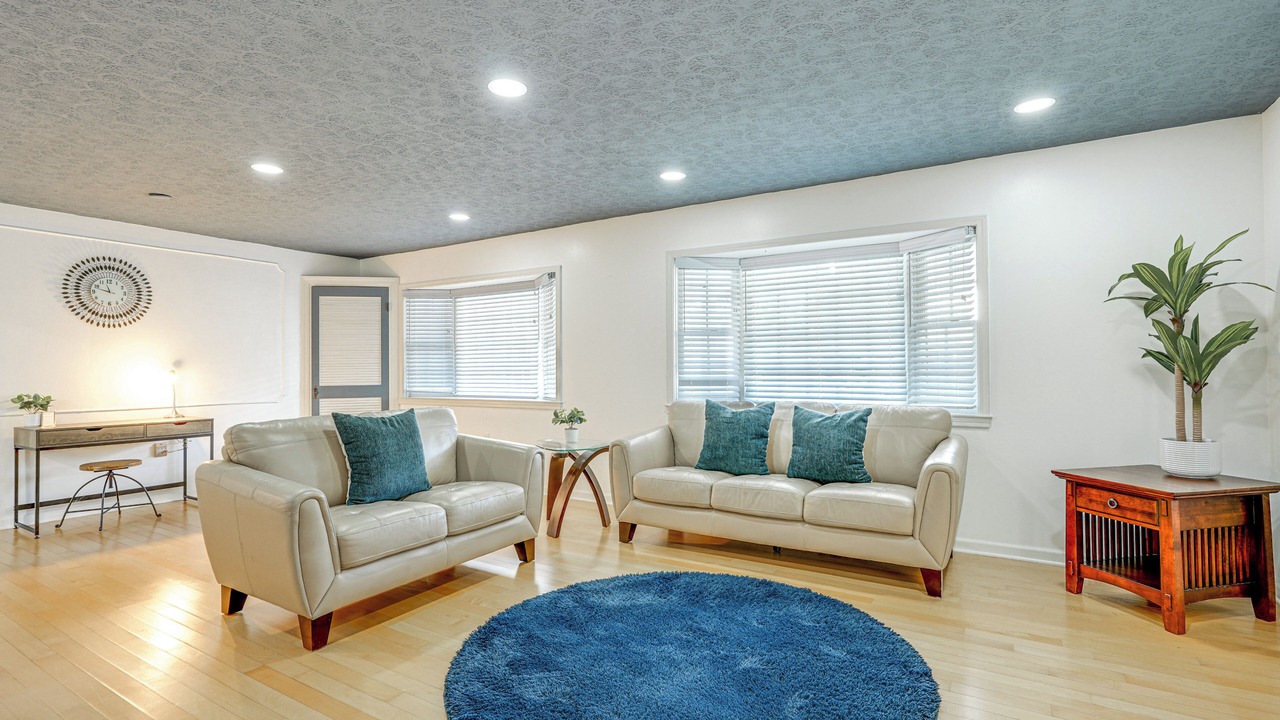 Photo of Livingroom in Brandon