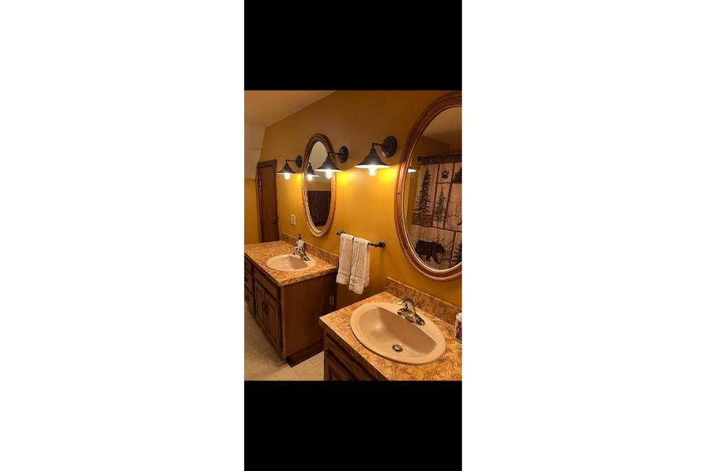Photo of Bathroom in Hinckley