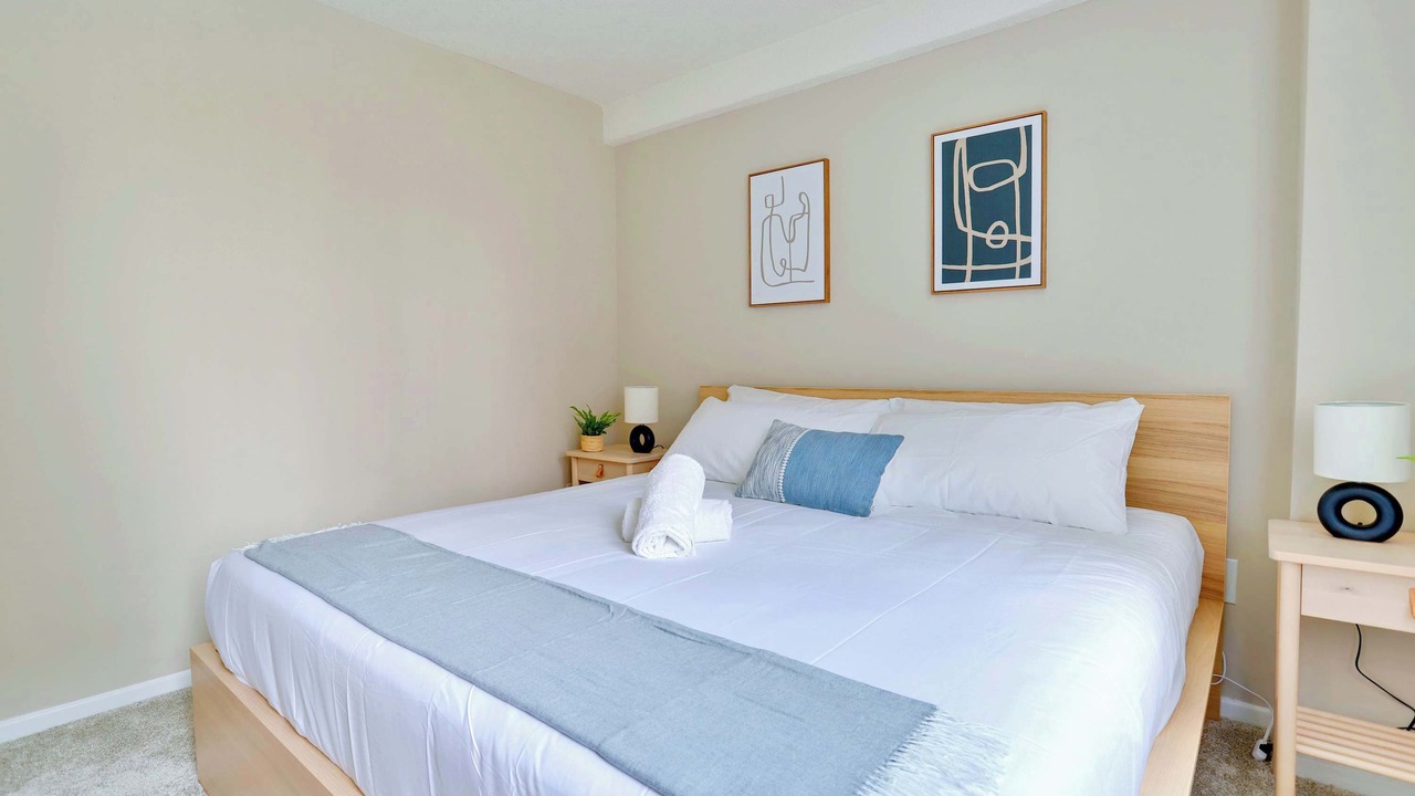 Photo of Bedroom in Crystal City