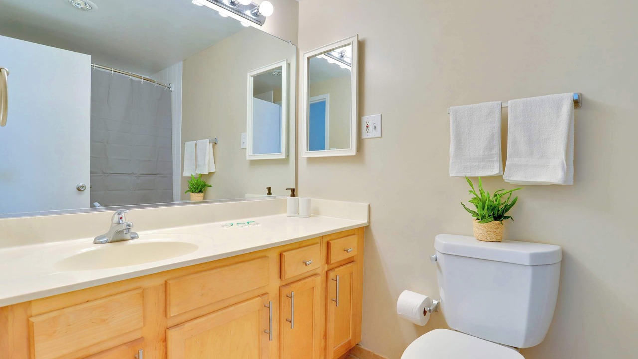 Photo of Bathroom in Crystal City