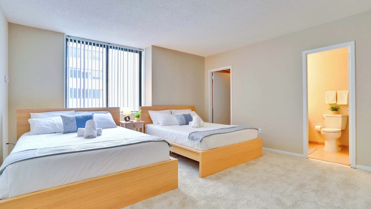 Photo of Bedroom in Crystal City