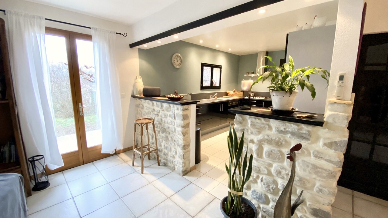 Photo of Kitchen in Saint-Maurice-d'Ibie