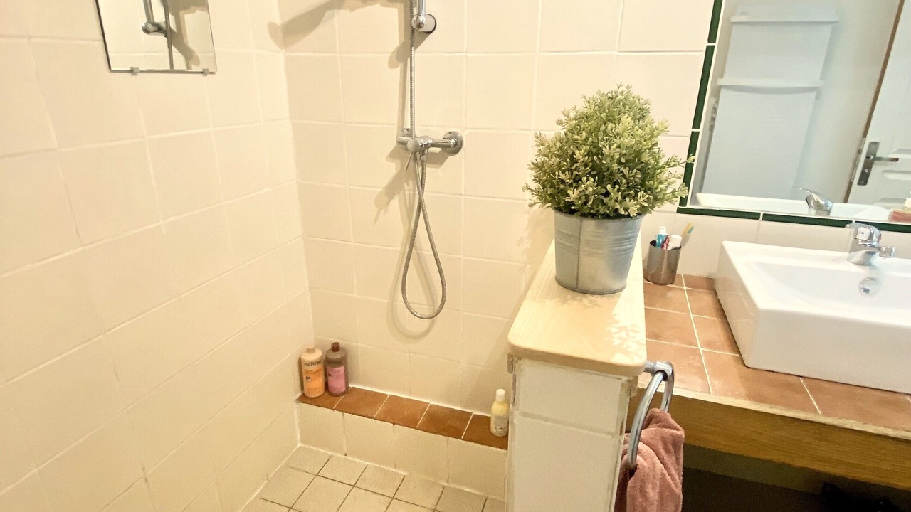 Photo of Bathroom in Saint-Maurice-d'Ibie