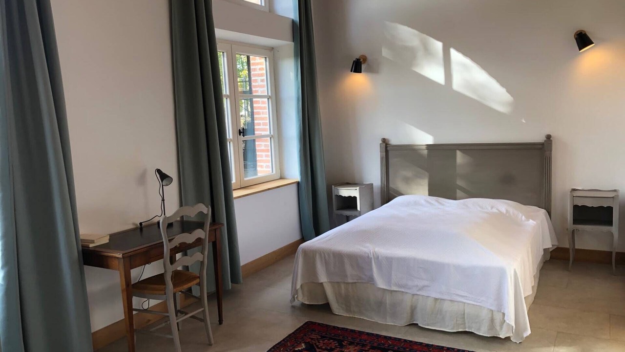 Photo of Bedroom in Tosny