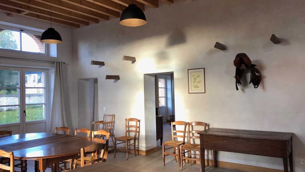 Photo of Others in Tosny