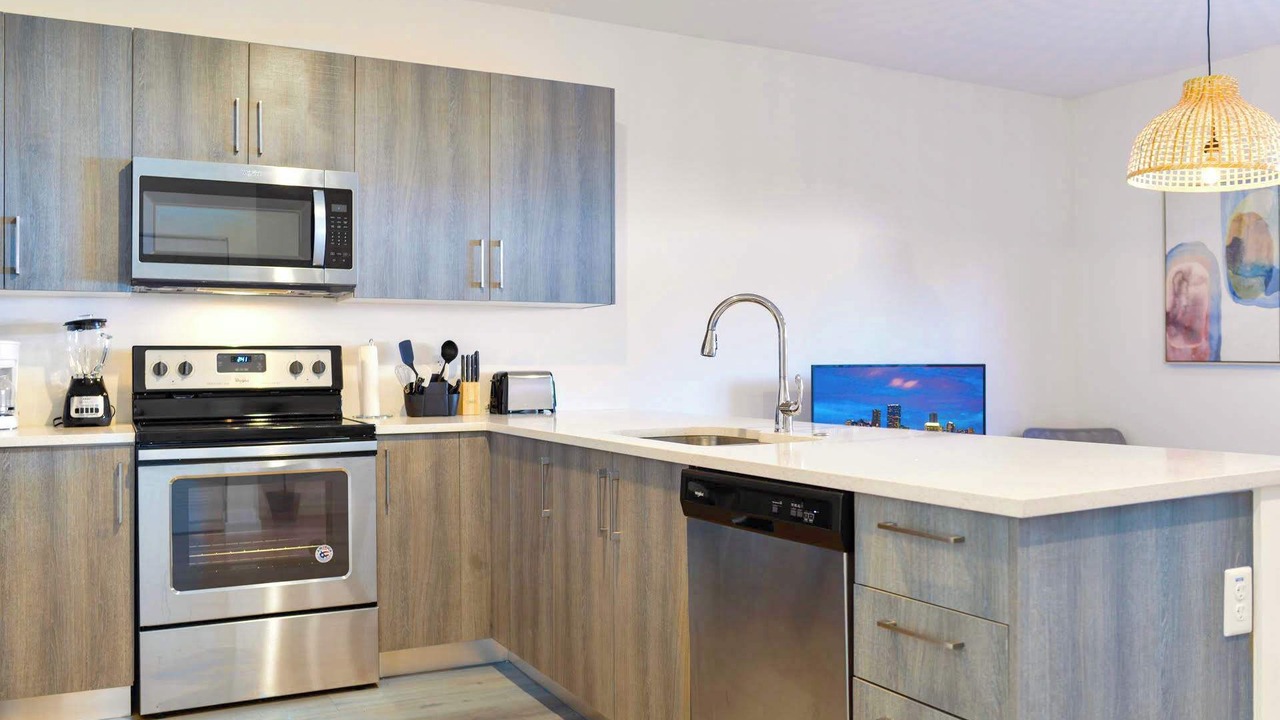 Photo of Kitchen in Golden Glades