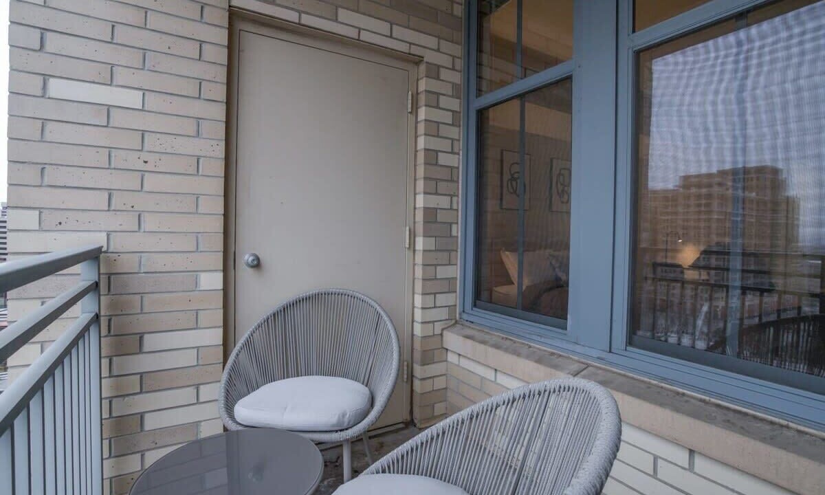 Photo of Patio Balcony in Aurora Highlands