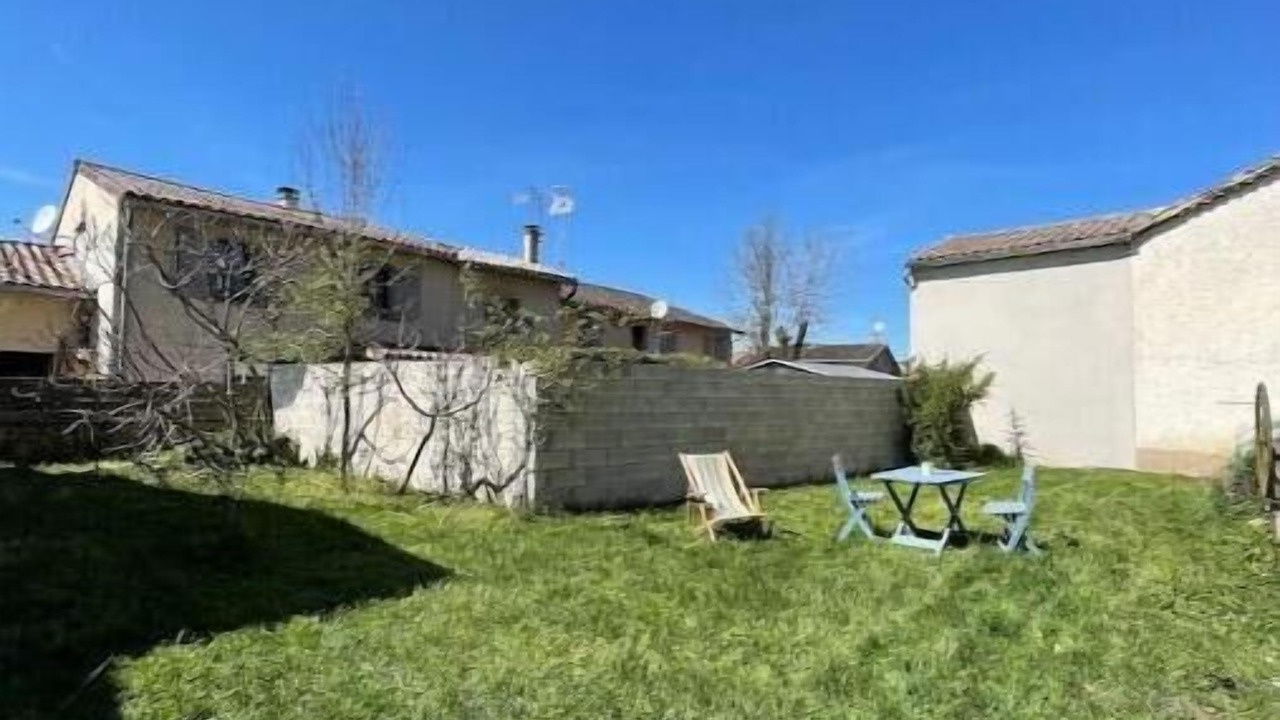 Photo of Outdoor in Brens