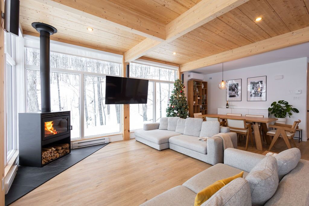 Photo of Livingroom in Saint Donat
