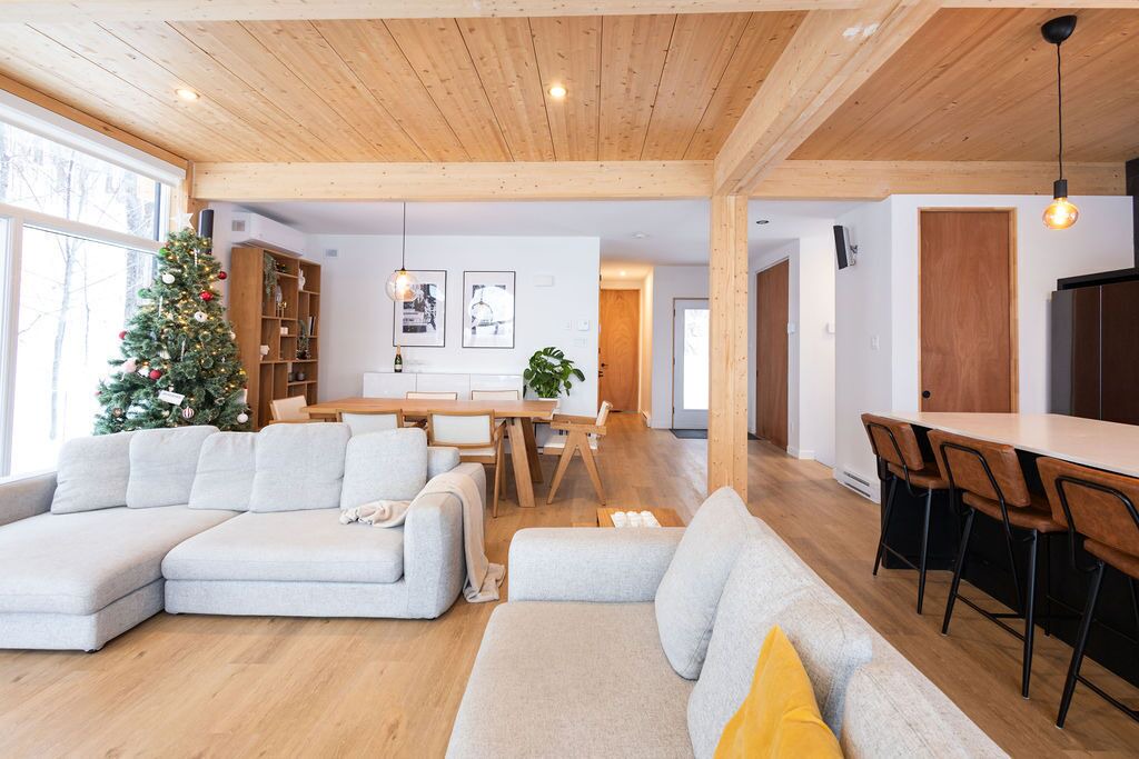 Photo of Livingroom in Saint Donat