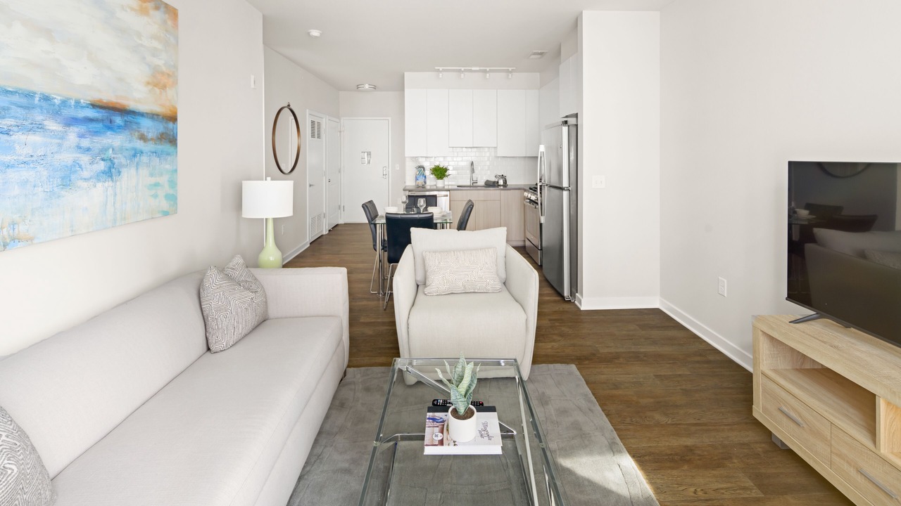 Photo of Livingroom in Reston