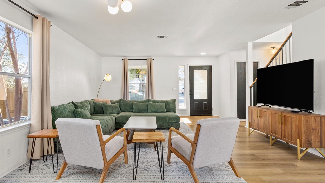 Photo of Livingroom in Kyle