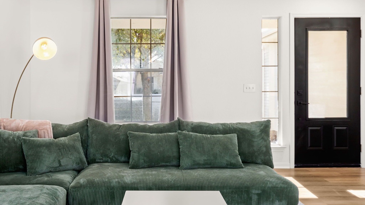 Photo of Livingroom in Kyle