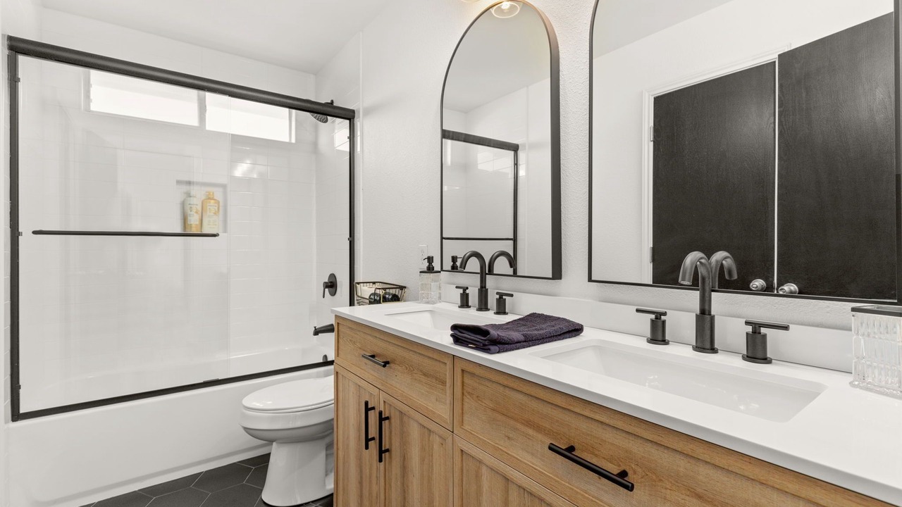 Photo of Bathroom in Kyle