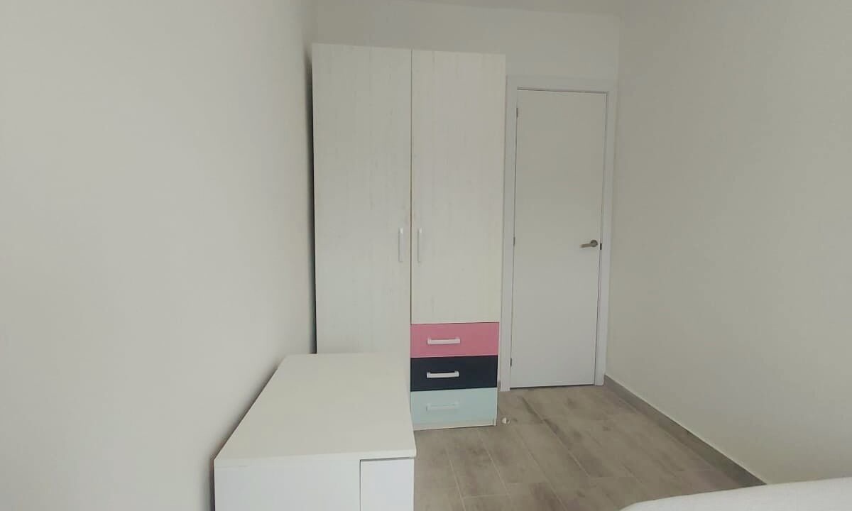 Photo of Bedroom in Saron