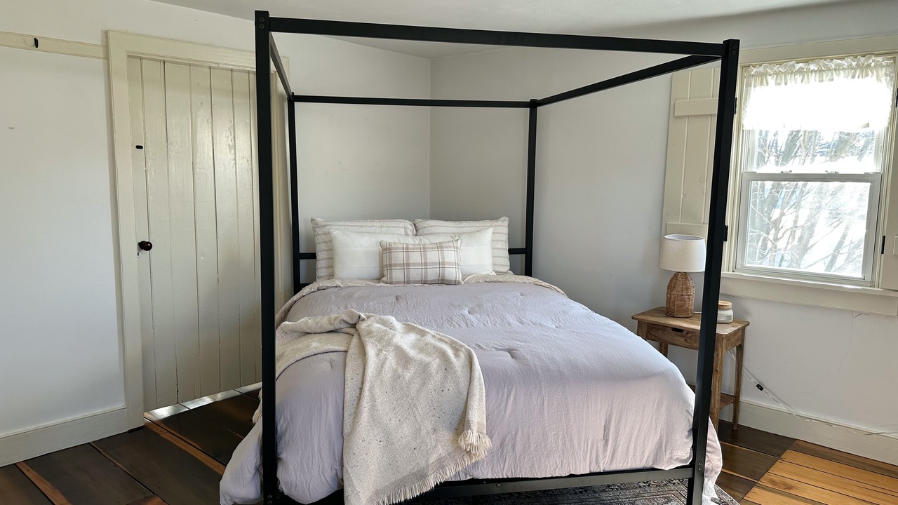 Photo of Bedroom in Refton