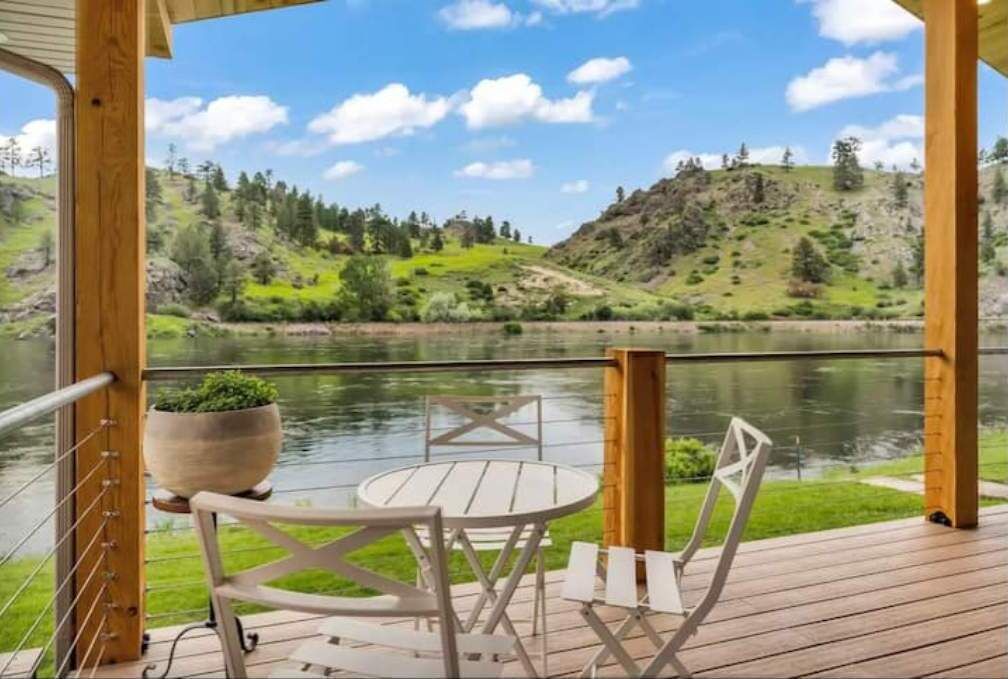 Photo of Others in Cascade