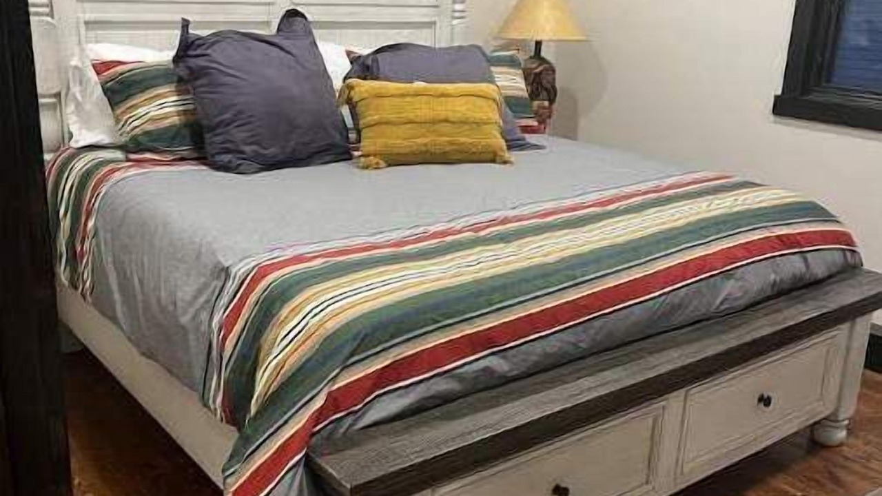 Photo of Bedroom in Cascade