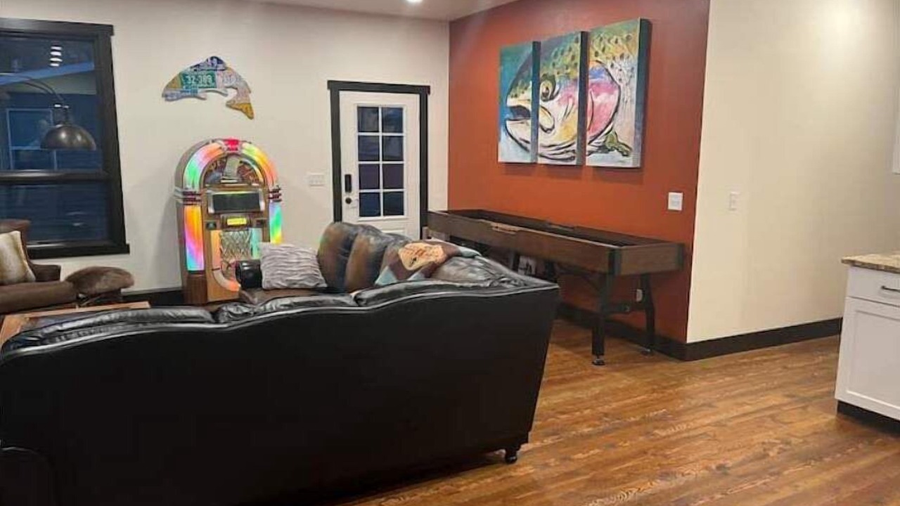 Photo of Others in Cascade