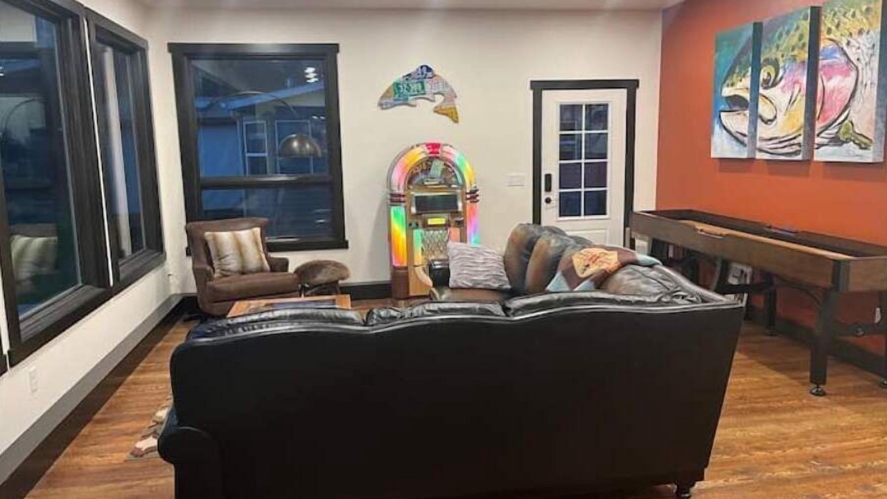 Photo of Others in Cascade