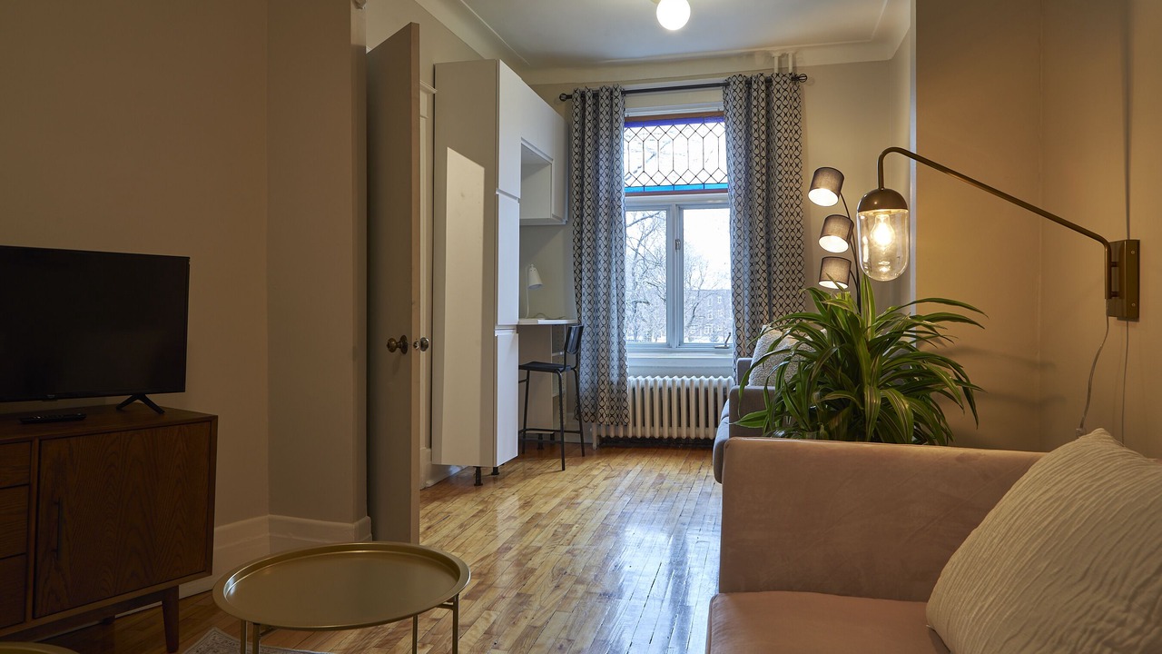 Photo of Livingroom in De Lorimier