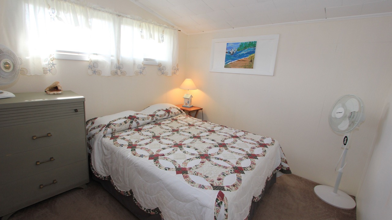 Photo of Bedroom in Sagamore Beach