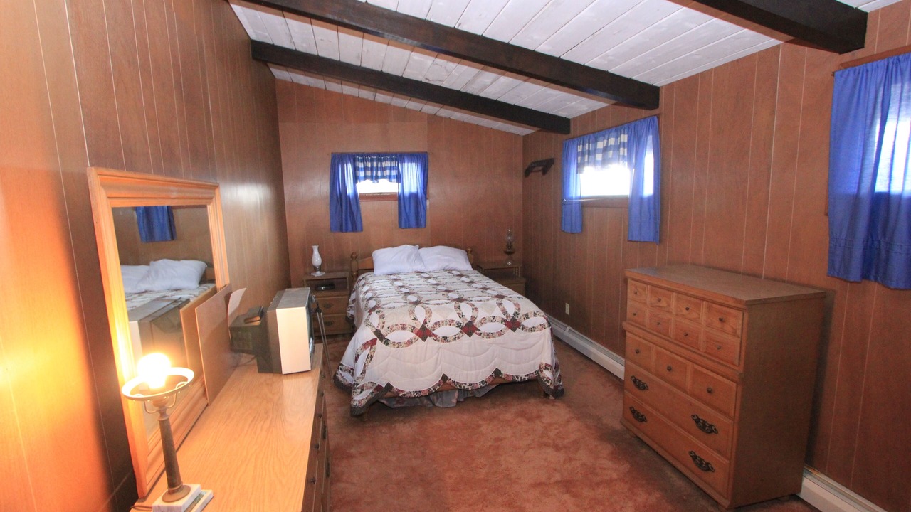 Photo of Bedroom in Sagamore Beach