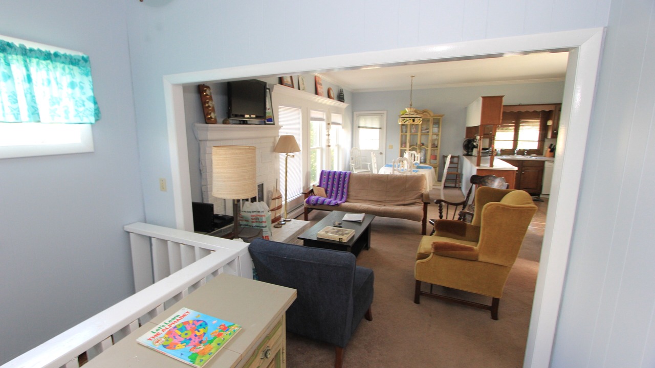 Photo of Livingroom in Sagamore Beach