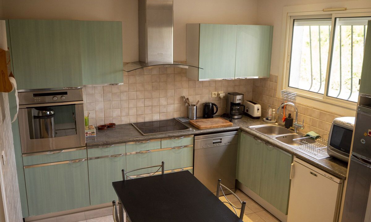 Photo of Kitchen in Saint-Etienne-les-Orgues