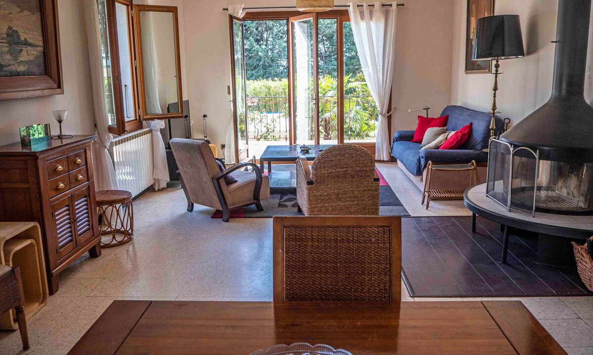 Photo of Livingroom in Saint-Etienne-les-Orgues